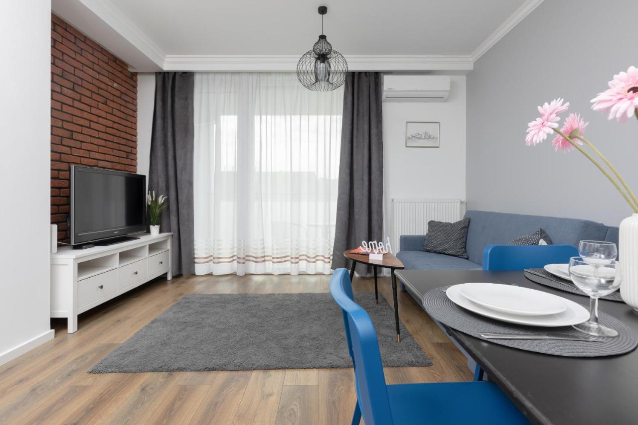 Warsaw Ursynow Apartment With Balcony By Noclegi Renters Exterior photo