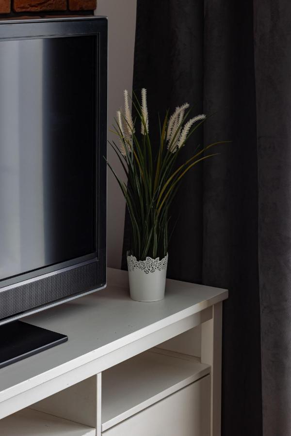 Warsaw Ursynow Apartment With Balcony By Noclegi Renters Exterior photo